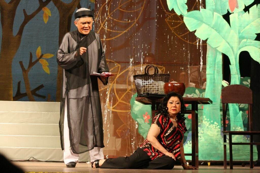 NSND Kim Cương: "Kỳ nữ" sân khấu Việt Nam 2 NSND Kim Cương: Kỳ nữ sân khấu Việt Nam - Ảnh 1